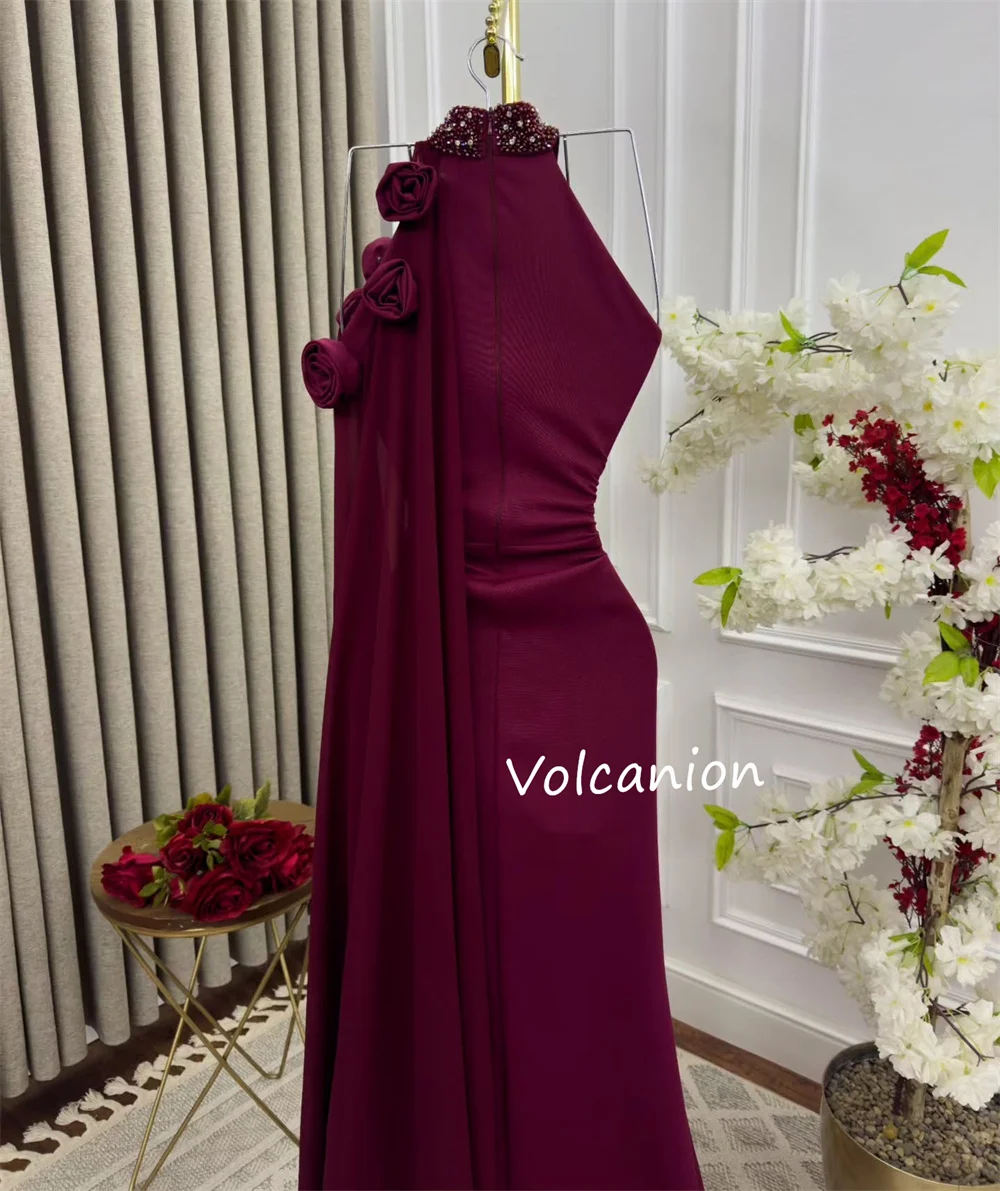 Maßgeschneiderte Abendkleider, Jersey-Applikation, Perlenstickerei, Etui-Neckholder, Midi-Kleider, maßgeschneiderter Anlass, klassisch, exquisit, hohe Qualität