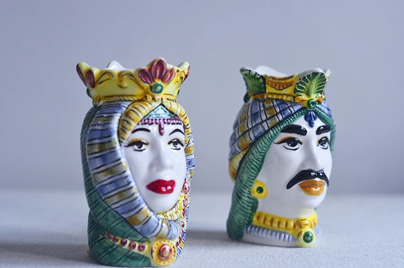 King and Queen Couple Hand drawn Colorful Vase Art Decoration Vase Ornament
