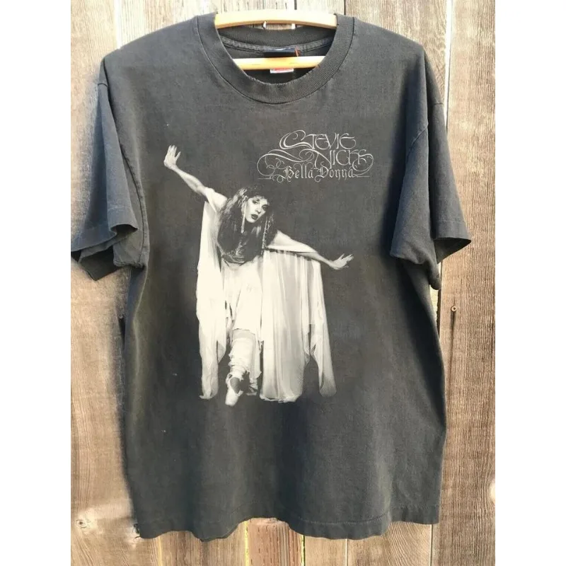 Stevie Nicks Bella Donna Pattern Schwarzes T-Shirt Sommer Neues Retro Unisex Casual Fashion Baumwoll-T-Shirt