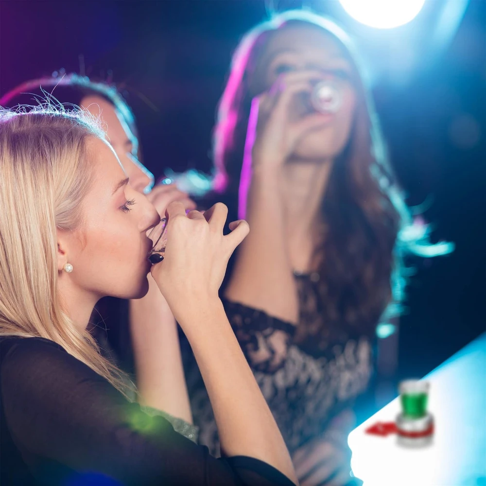 Relaxdays Trinkspiel, Spin The Bottle mit rotem Pfeil und Glas, lustiger Partygag, Shot Spinner für Erwachsene, Partyspiele-Spielzeug