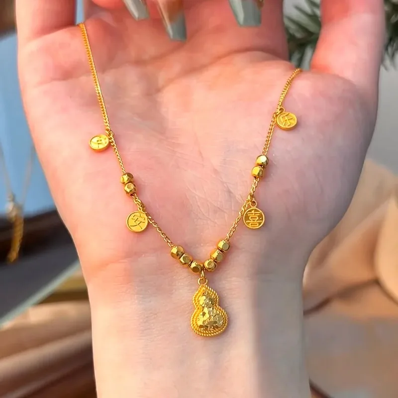 

Pryna Jewelry 9999 24K real gold Xiaohongshu Ping An Xile Broken Ice Hulu Necklace High-end Fashion and Exquisite Collarbone C