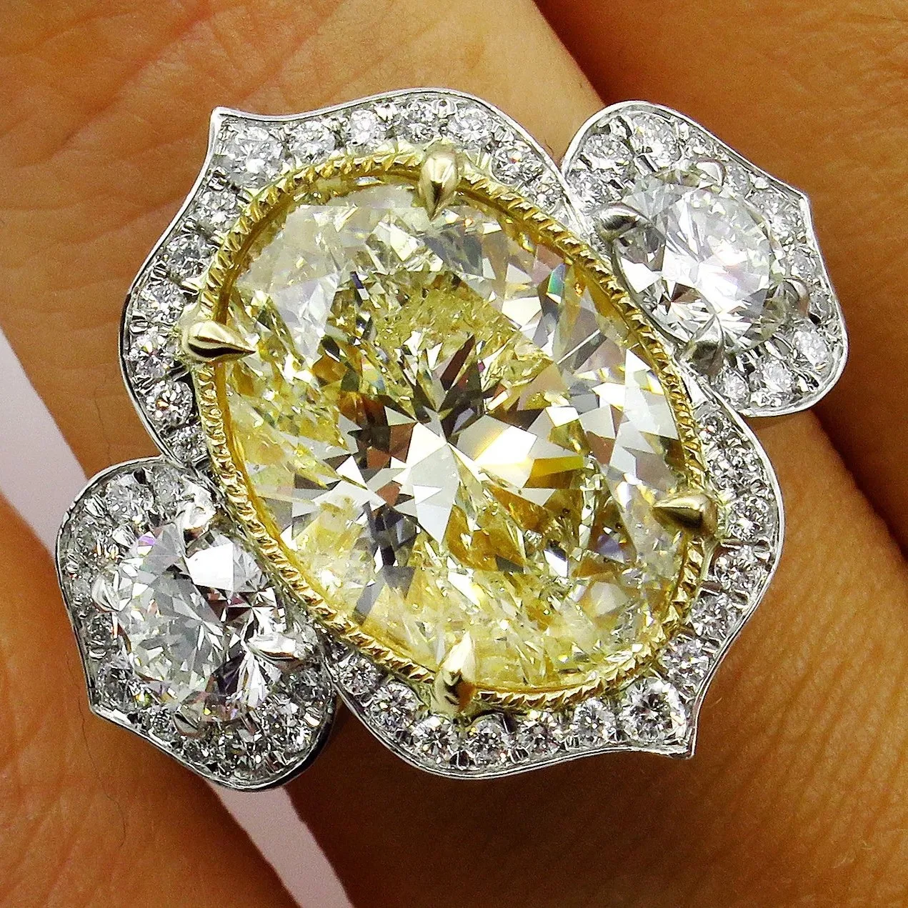 Luxury Women 925 Sterling Silver Diamond Plated Gold Egg Ring 18k Gold Two Tone Fashion New Design