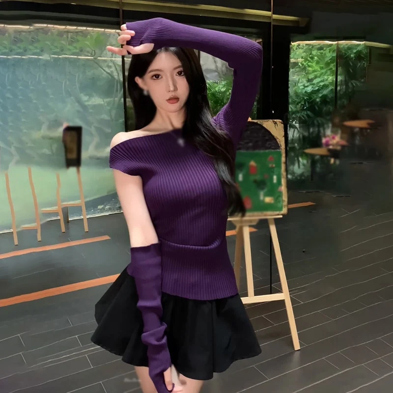 Design sense Slim fitting Knitting Fashionable Off shoulder Temperament Autumn attire Women's long sleeves Women's tops