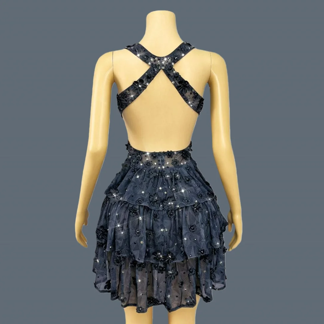 Backless Black Pleated Mini Dress Deep V Neck Spicy Girl Outfit Flower Sheer Mesh Short Dress Prom Homecoming Dress Heisenlin