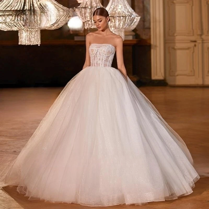 Baljurk Trouwjurk 2023 Vrouwelijke Strapless Kralen Prinses Bruid Backless Sprankelende Lange Staart Bruidsrok