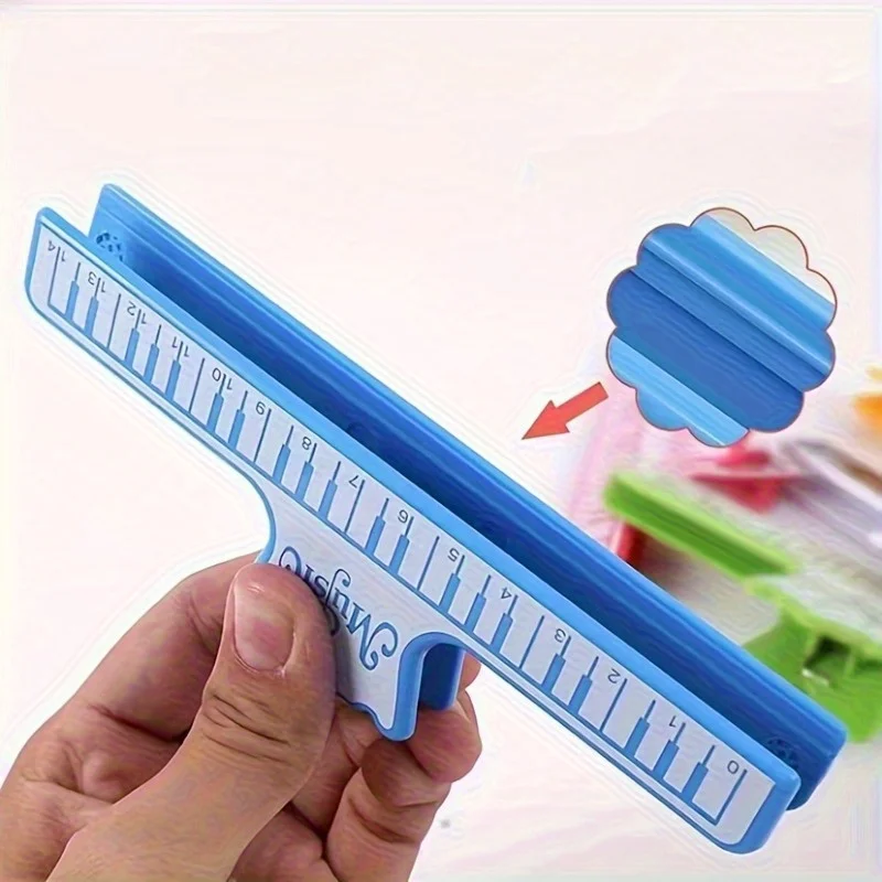 4 قطع من مشبك كتب الموسيقى، قم بتأمين أوراق الموسيقى الخاصة بك مع مشبك كتاب الموسيقى النهائي - مثالي للموسيقيين، وحوامل الموسيقى الورقية!