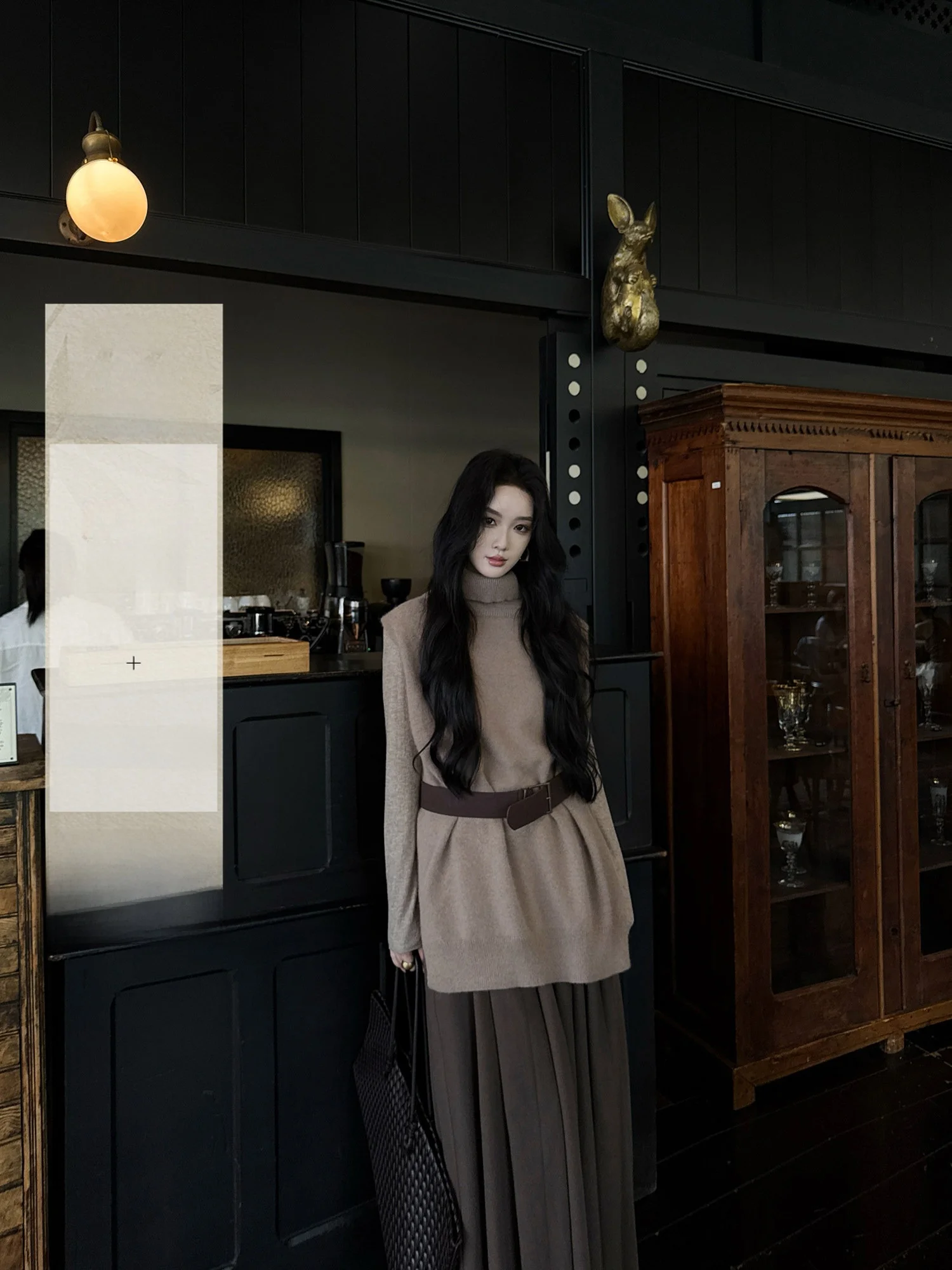 

Soft Knitted Chestnut Furry Vest Top Women's Sle Svel Outerwear Casual Fit Faion Autumn Season High Collar Design