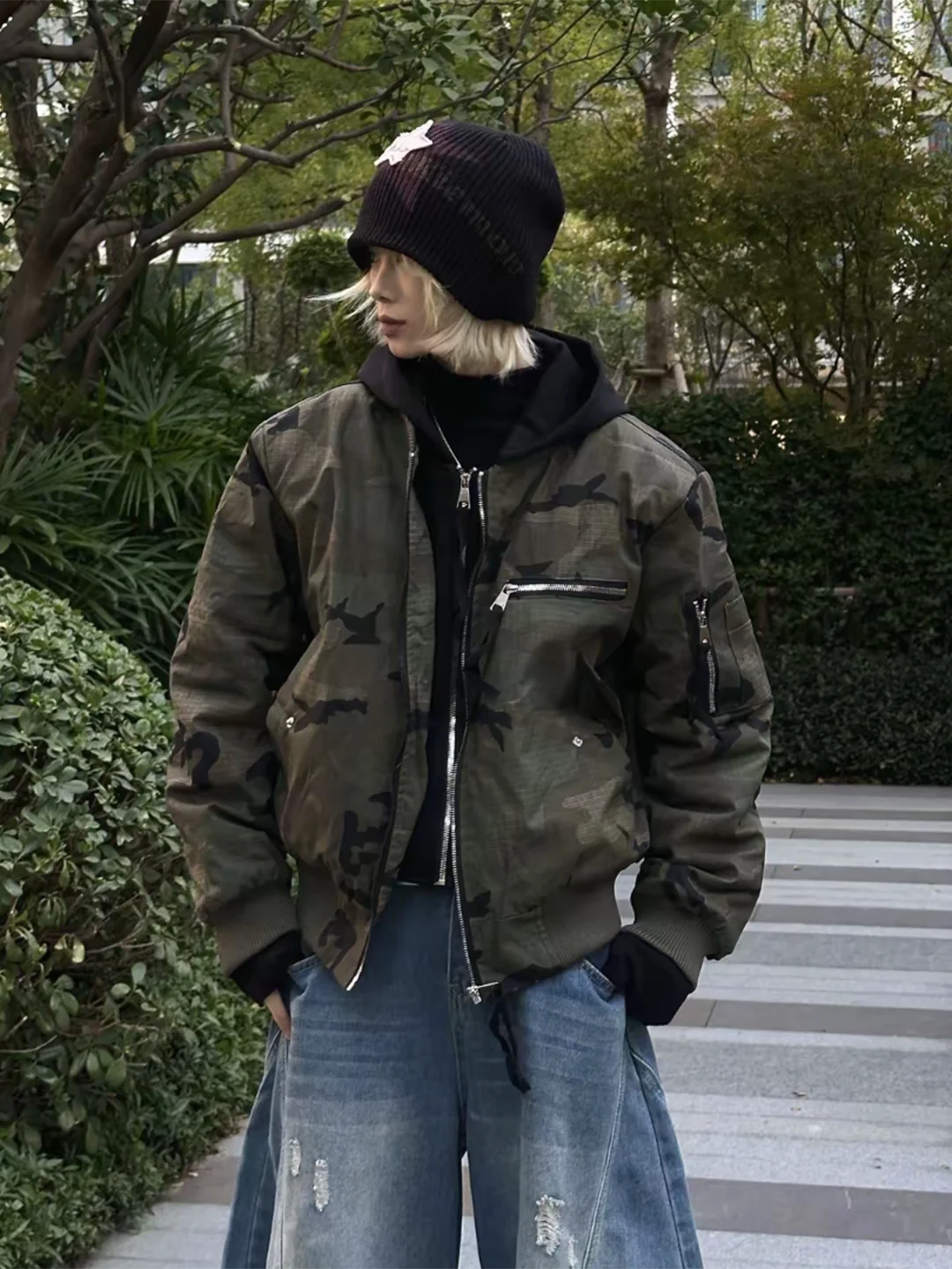 

Мужская зимняя утепленная короткая куртка в американском стиле с камуфляжным принтом, хлопковая куртка-бомбер с капюшоном, стеганая куртка с хлопковым наполнителем