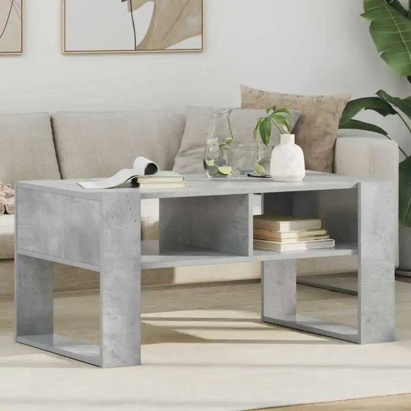 Table basse/table d'appoint. Cette table basse est fabriquée en bois composite et comprend des étagères en bois composite, offrant un espace de rangement pratique tout en maintenant la durabilité et un aspect élégant. La surface lisse lui confère un aspect élégant.
