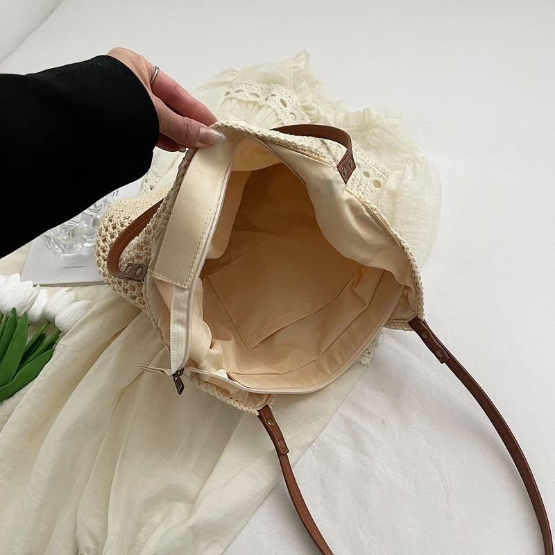 

Women Stylish Knit Shoulder Bag Large Capacity Casual Tote Bag Solid Color Hollowed-Out Braid Bag Work Date Bag