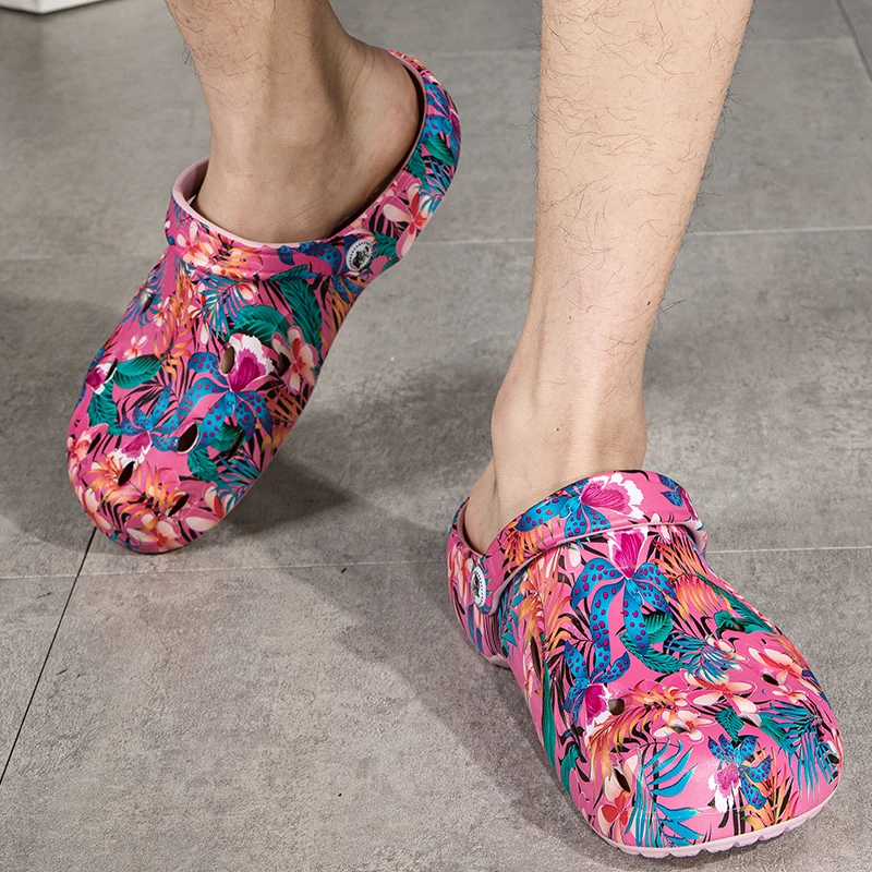 Summer Women Garden Clogs Comfortable Camouflage EVA Injection Shoes Casual  Breathable Sandal Man Beach Slippers Water Shoes