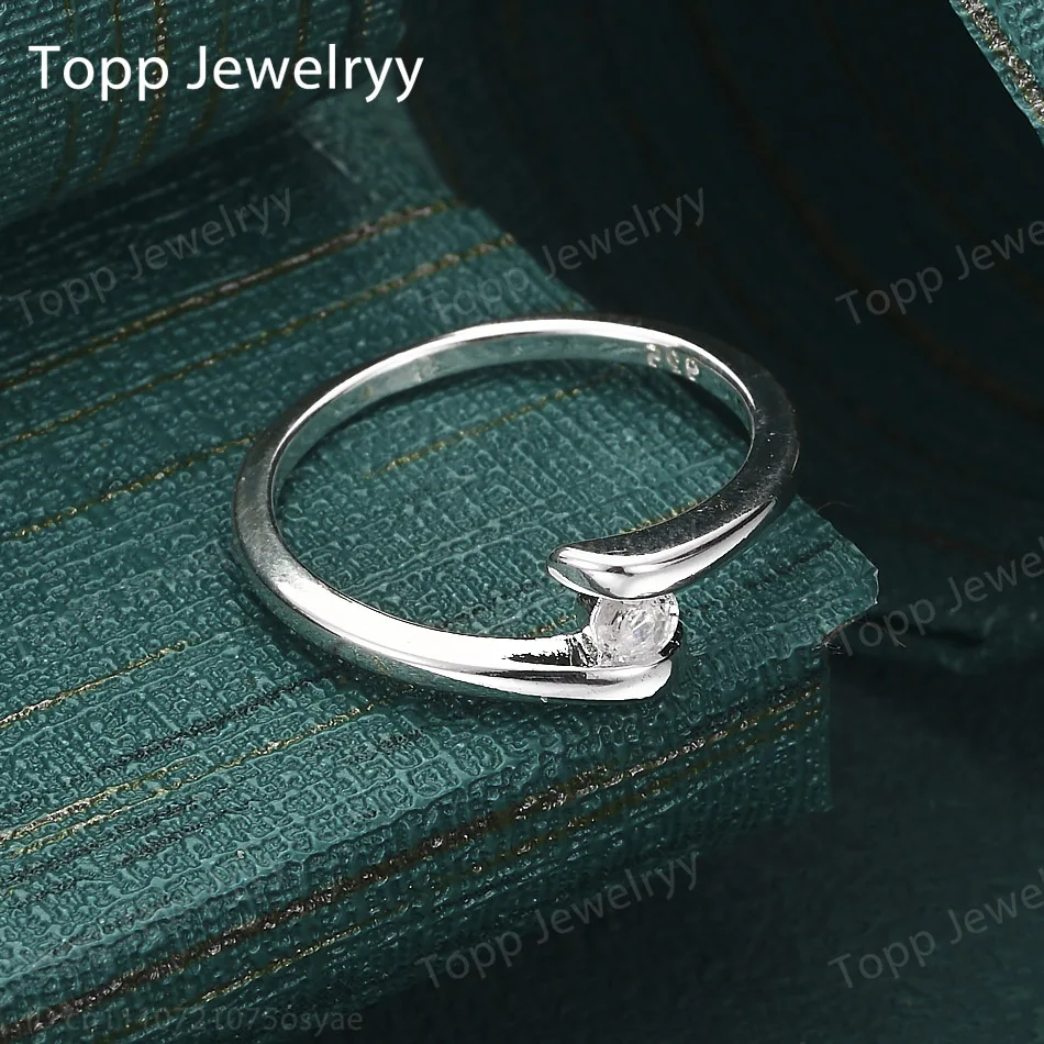 

Новое кольцо из стерлингового серебра 925 пробы, простое, однотонное, с цирконом, для модных женщин, очаровательное украшение, подарок на день рождения или вечеринку