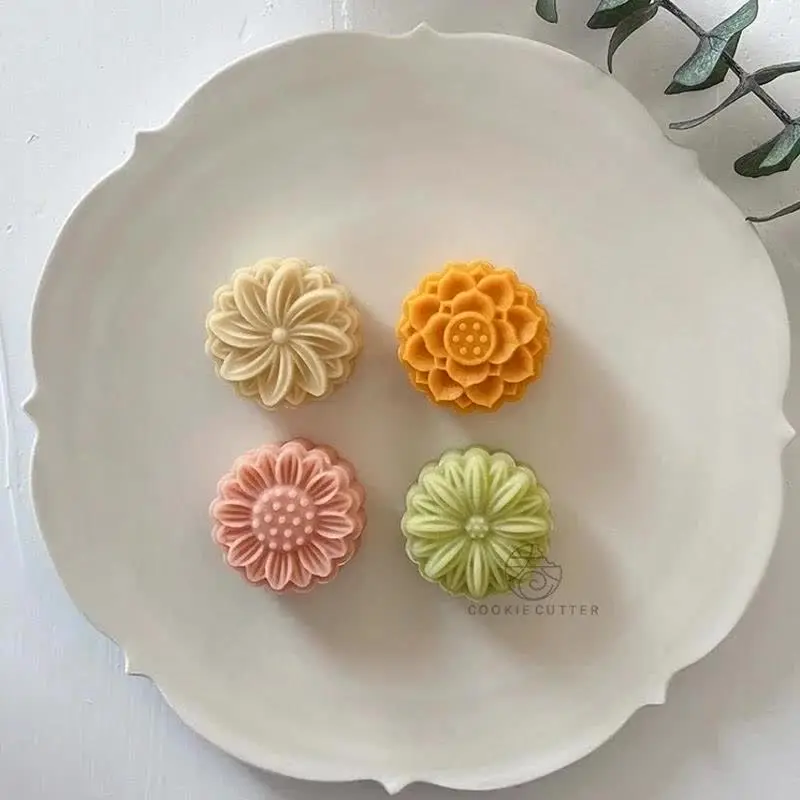 20g Mini Flower Moon Cake Mold Chinese Tradition Small Daisy Sunflower Mooncake Mould DIY Festival Pastry Cookie Decor Gadget