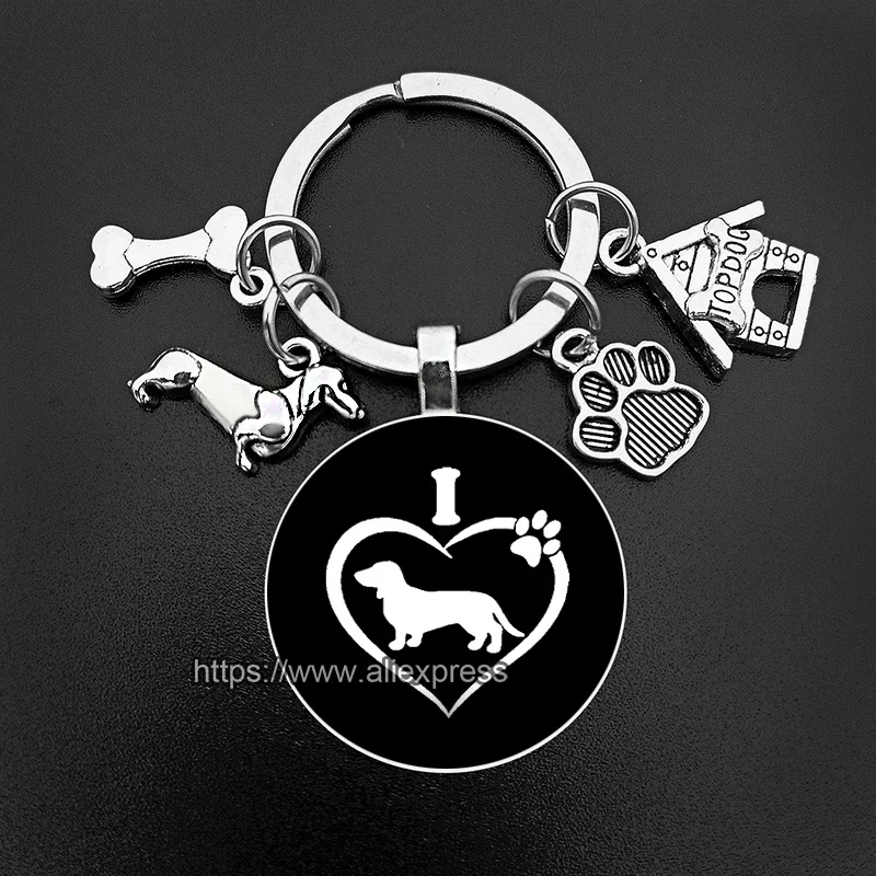 I Love Dachshund Keychain Cute Animal sausage dog Keychain I Love My Dog Keyring Gift for Woman Man Jewelry