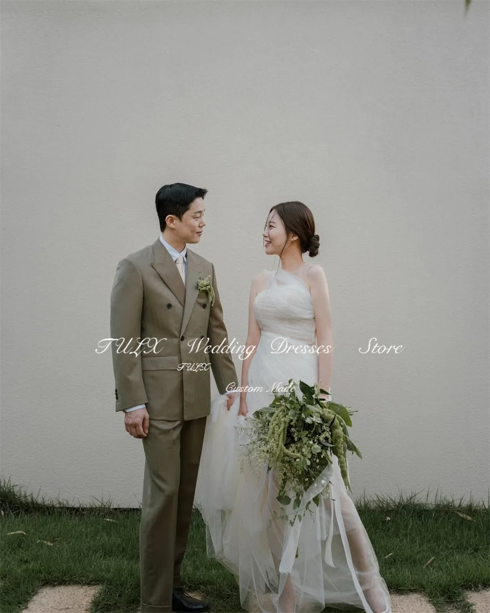 تولكس أنيقة الأورجانزا الزفاف صورة تبادل لاطلاق النار فستان قبالة الكتف كوريا زي العرائس حورية البحر طويل الاجتياح قطار مشد واستدريس مخصص