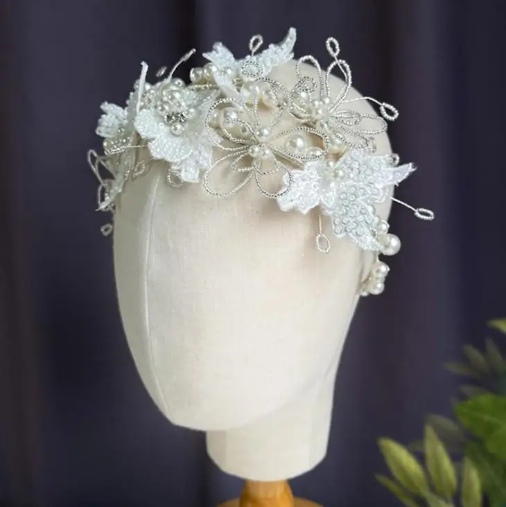 Handgemachte Spitze weiße Blume Hochzeit Haarband Tiara Stirnband Braut Kopf bedeckung Abschluss ball Party Haarschmuck Frauen Haarschmuck