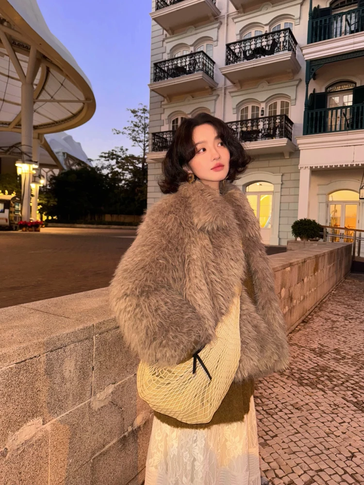 

Soft Plu Winter Vintage Collar Thiened Fur Jaet Eco-friendly Luxury ort Outerwear for Women Long Sve Loose Fit