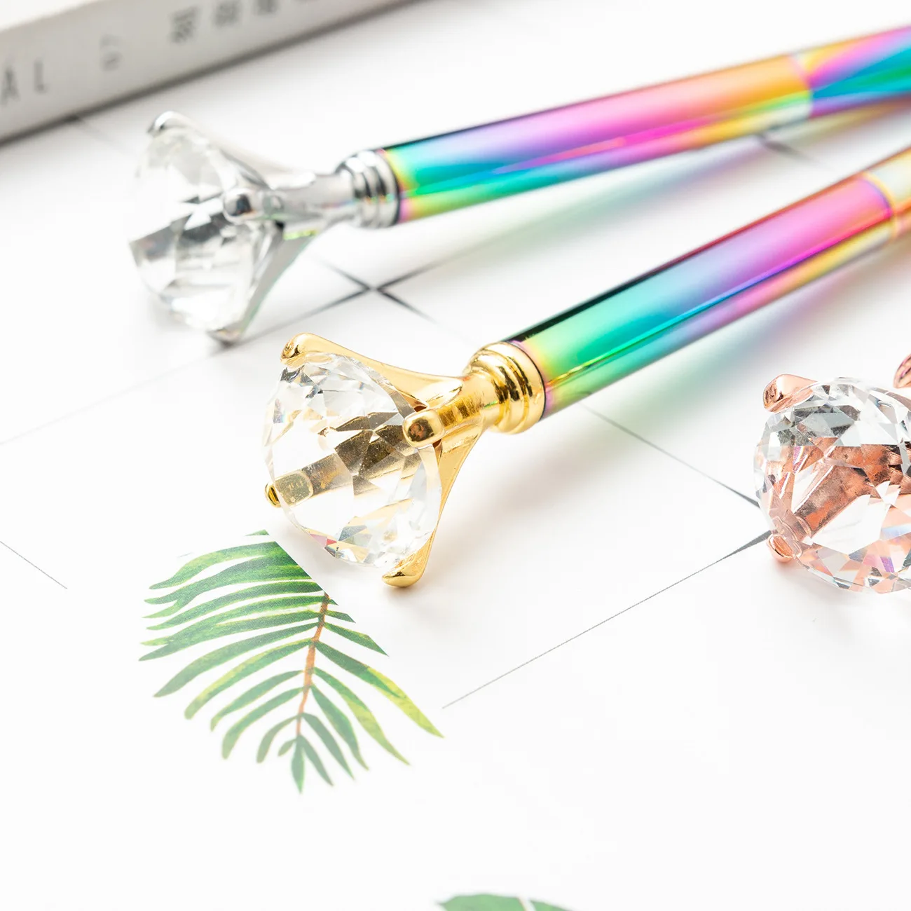 Ballpoint Rainbow Big Diamond Fancy Pens For Women Rhinestones Crystal Metal Black Ink Ball Point Pens Girly Pen Writing Gift