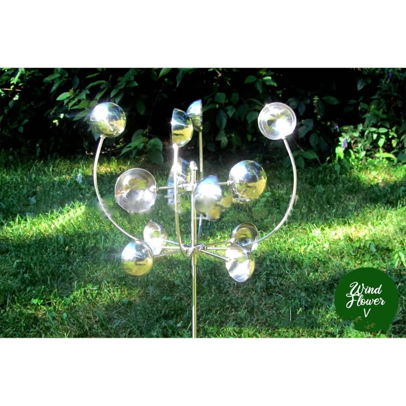 

Metal Wind Spinner with Stake Outdoor Yard Sculpture Decoration for Garden Lawn 203C