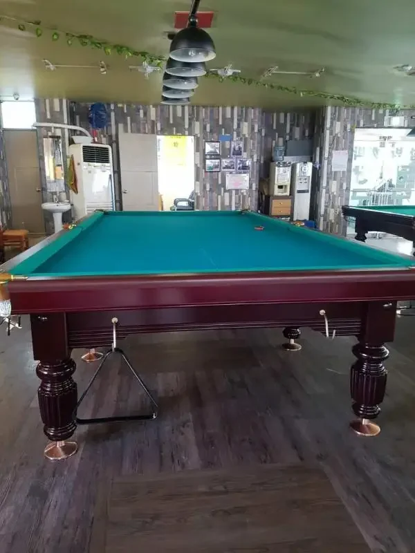 ชุดบิลเลียดสนุ๊กเกอร์ขนาด 12 ฟุต สำหรับใช้ในบ้านหรือสำนักงาน อุปกรณ์กีฬารัสเซียแบบพีระมิด