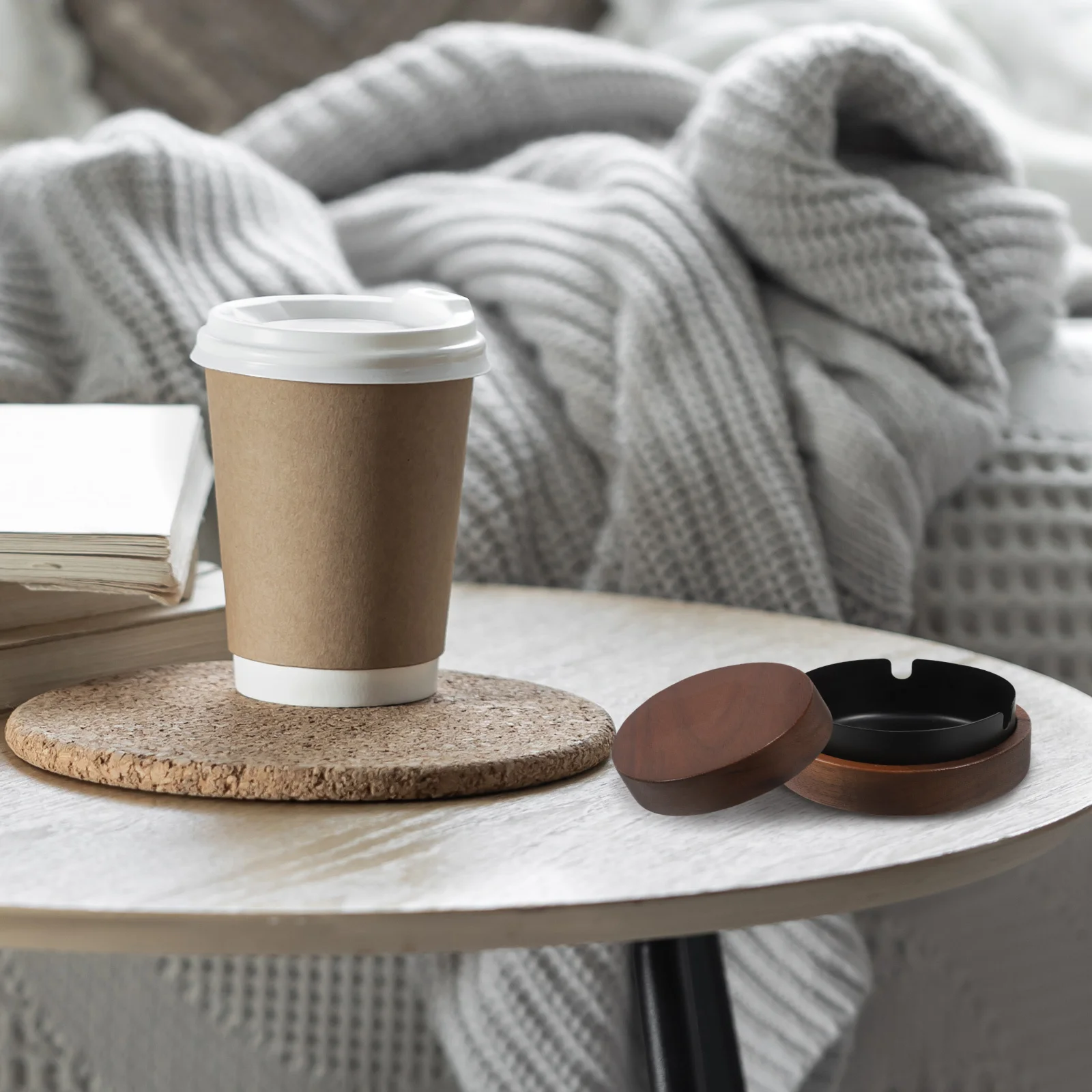 

Cigarette Butt Storage Tray Butts Container Ashtray for Hotel Indoor Holder Arshtray Accessory