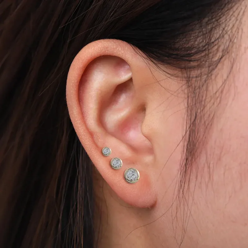 925 Silver&Titanium Solitaire Moissanite Cartilage Stud Internal Threaded Helix Piercing Gold Screw Flat Back Tragus Push Back