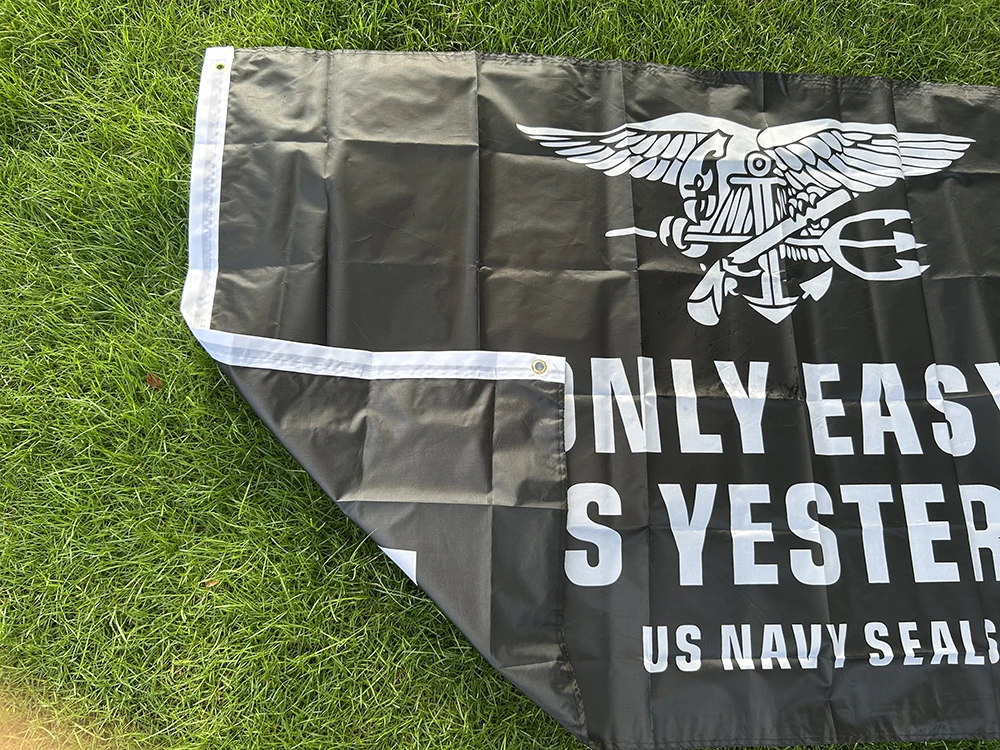 (SKY FLAG) US Navy Seals Flagge 90x150 CM Polyester zum Aufhängen Der Einzige Einfache Tag War Gestern US NAVY Seals Flagge zur Dekoration – Detail 3