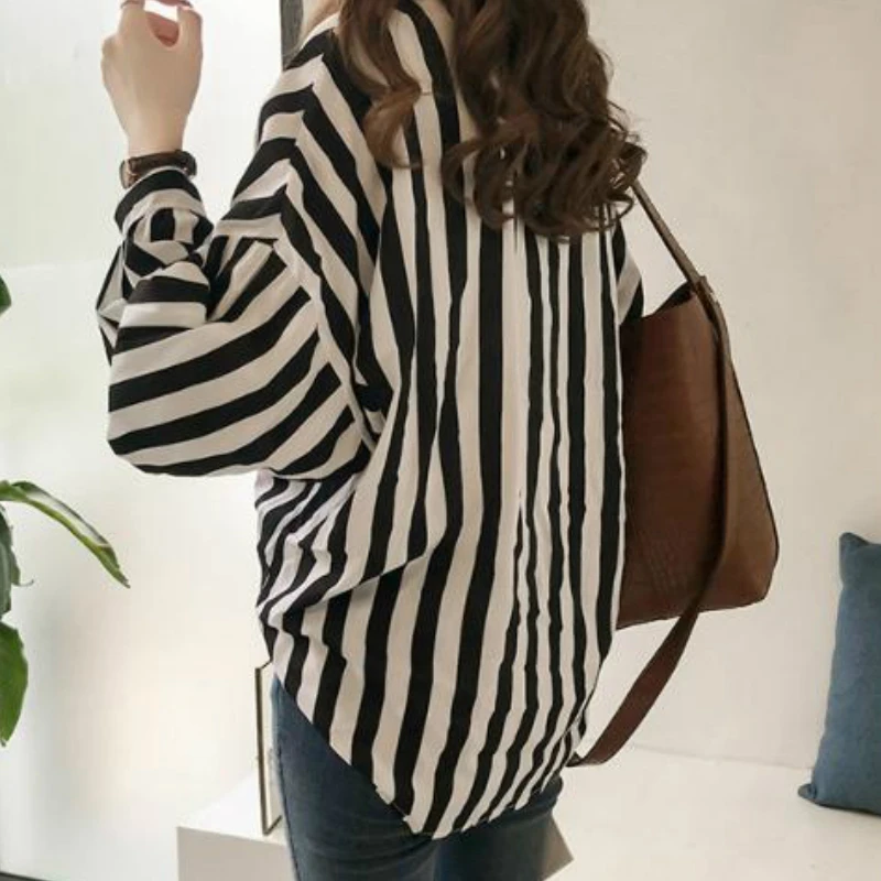 Shirts Women Spring Long Sleeve Striped Pockets Leisure All-match 4XL Loose OL Chic Elegant Korean Style BF New Fashion Daily