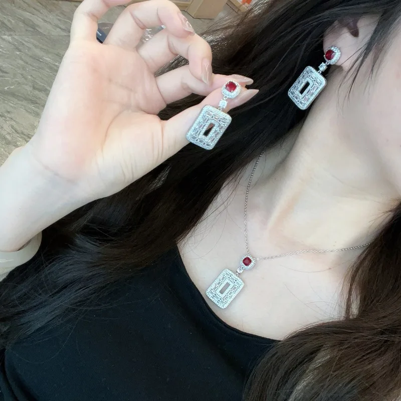 S925 silver square full-cut diamond ruby luxurious necklace with Chinese-style earrings for parties and jewelry