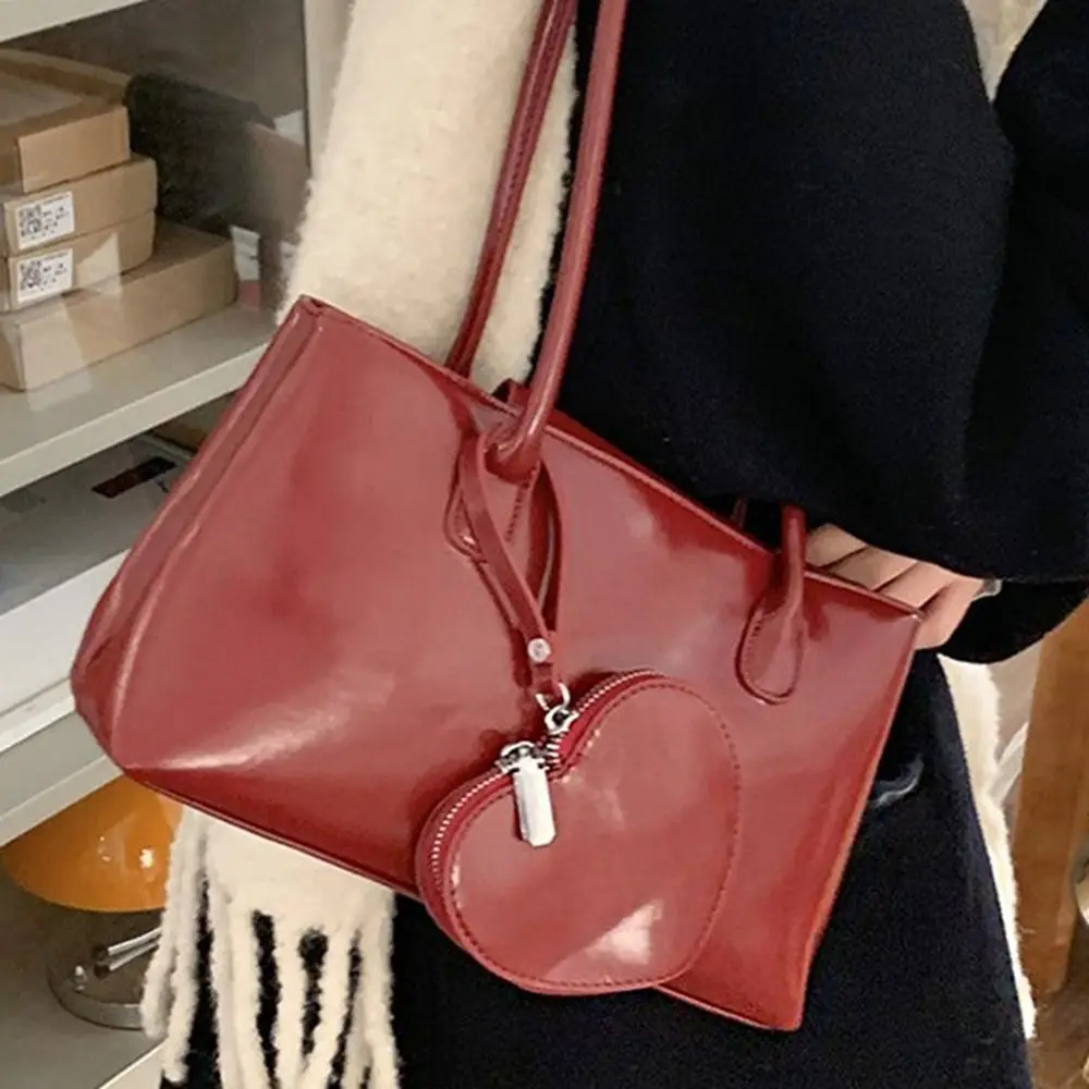 

Korean Style Glossy Black Shoulder Bag Solid Color PU Leather French Underarm Bag Zipper Large Capacity Small Square Bag Outdoor