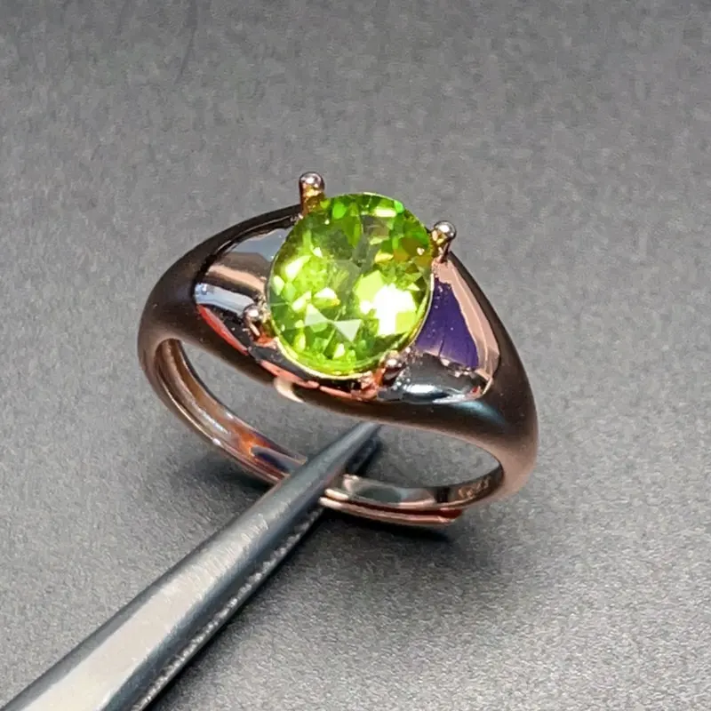 Guarantee Real Sterling Silver Peridot Ring for Office Woman 7mm*9mm 1ct Natural Peridot 925 Silver Ring with 18K Gold Plating