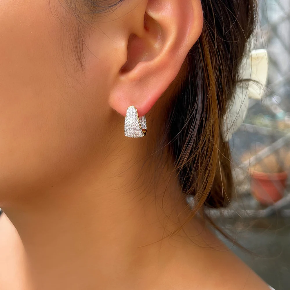 ThreeGraces Stunning White Cubic Zirconia 2 Tone Gold Color Small Hoop Earrings for Women New Trendy Daily Party Jewelry E1428