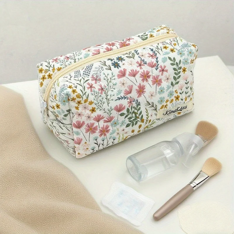 1개, 세련된 꽃무늬 퀼트 메이크업 가방 - 다기능 보관 파우치, 휴대용 세면도구 정리함, 여행용 액세서리 가방