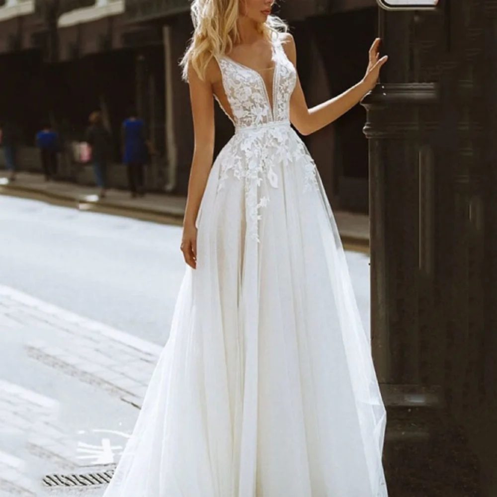 

Wedding Dresses Customized Elegant A Line Applique Lace Bride Dress V Neck Tank Gowns Bridal Vestidos De Novia