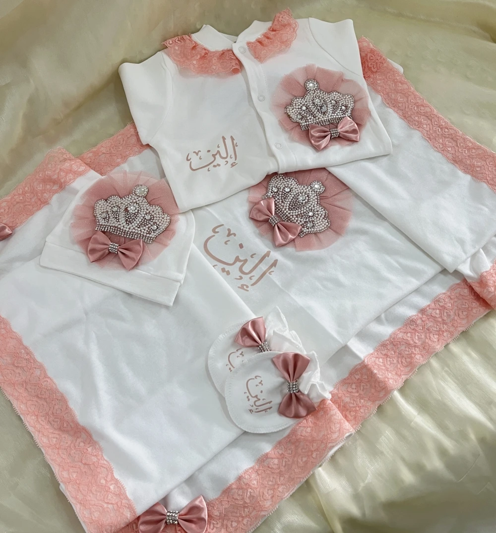 5pcs Newborn Baby Embroidery Lace Romper Outfit Clothing Cotton Infant Wrapped Baby Products Pants Mittens Receiving Blanket