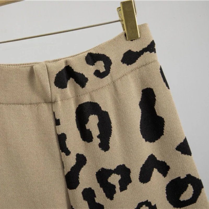 Setelan Rajut Wanita Elegan Pakaian Santai Setelan Celana Rajut Kasual Setelan Piyama Musim Gugur dan Musim Dingin Wanita Setelan Rajut Dua Potong Bermotif Bunga