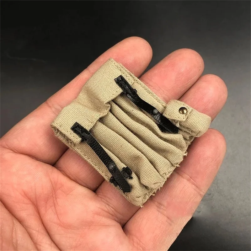 

DML MP40 1/6 Soldier WWII Germany Ammo Bag Model Accessories High Quality Fit 12'' Action Figures In Stock Collectible