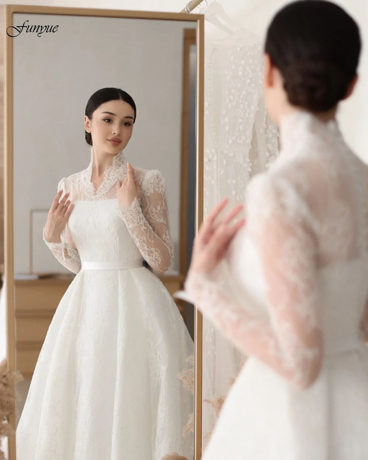 Funyue Aangepaste Dubai V-hals Volledige Kant Trouwjurken Lange Mouwen Een Lijn Elegante Bruidsjurk voor Bruiden Vestido De Noiva