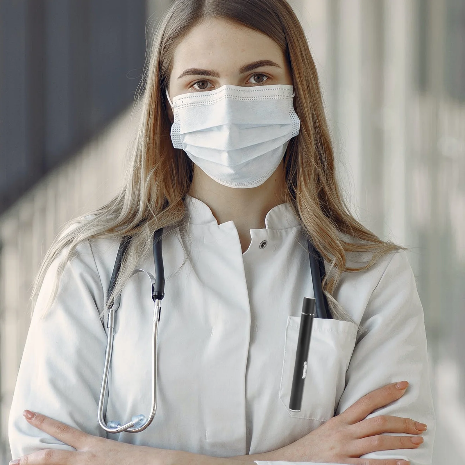 قلم طبي خفيف USB قابل لإعادة الشحن مصباح ليد جيب من الفولاذ المقاوم للصدأ مدمج للأطباء والممرضات والطلاب للممرضات