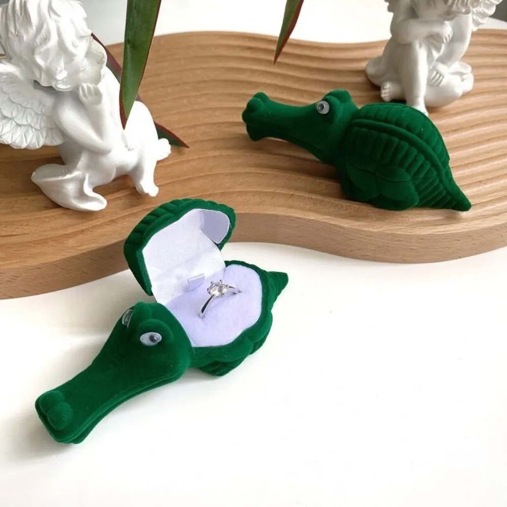 

Lion Animal Flocked Jewelry Box Crocodile Octopus Puppy Ring Box Creative Multi-function Koala Necklace Organizer Couples
