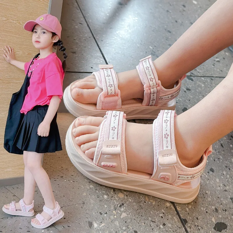 

Children Sandals Summer Girls Soft Sole Anti slip Beach Shoes Children Casual Student Shoes Baby Kids Princess Shoes Size 26-40