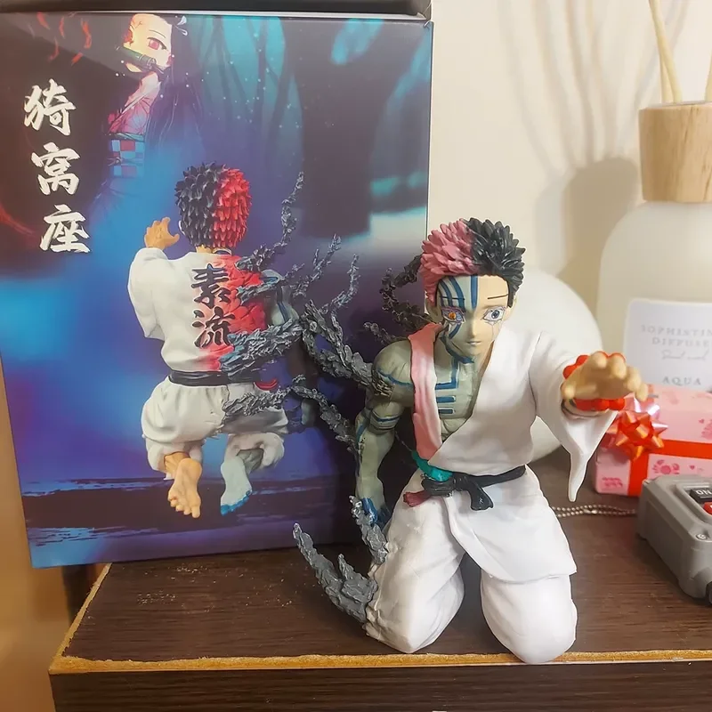 2025 nuevo 13cm Demon Slayer Akaza Hakuji figura de Anime modelo muñeca figura de acción decoración de Pvc periférico juguetes de adorno de escritorio
