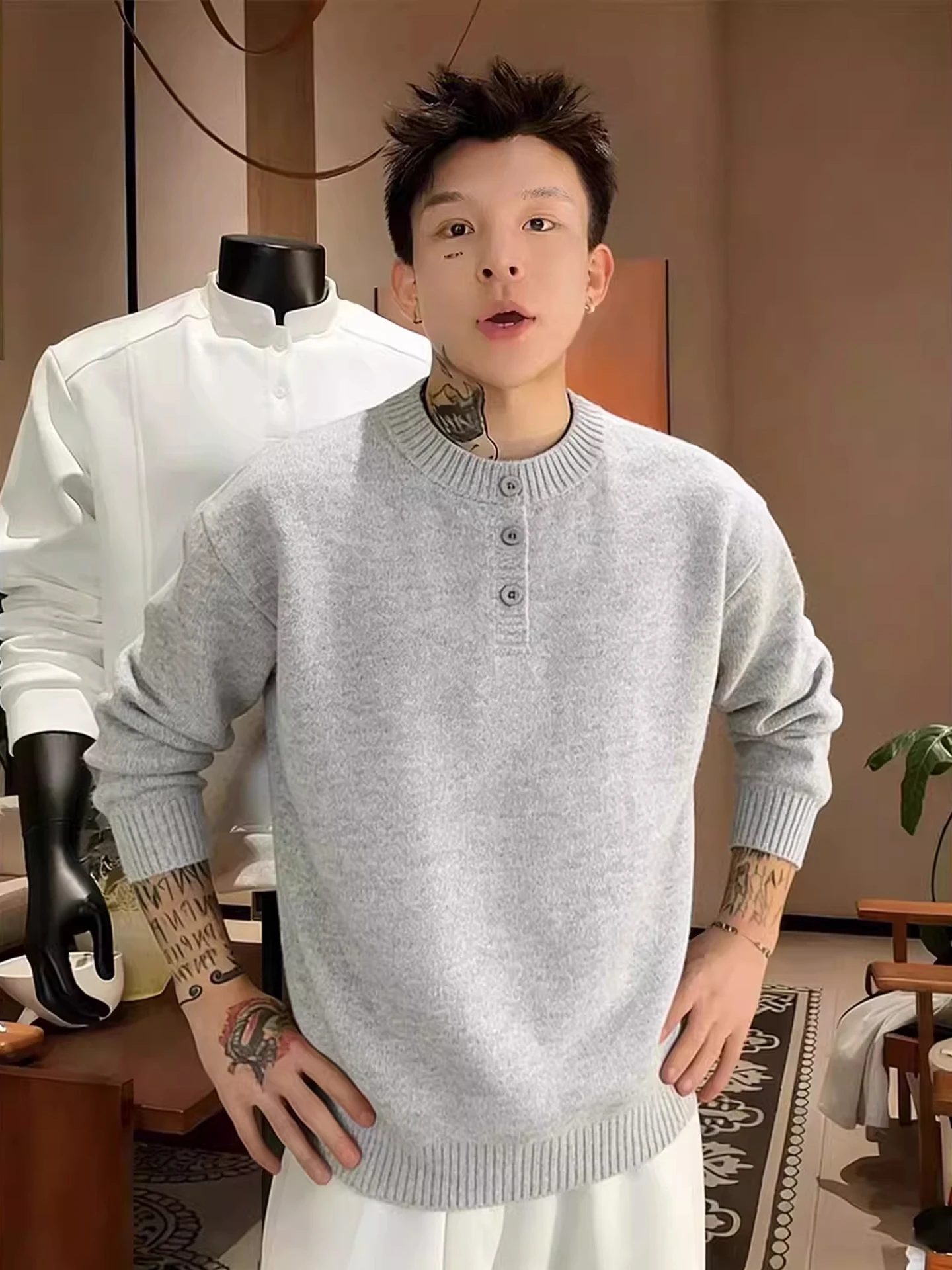 Light Ey Lazy Sle H… - image