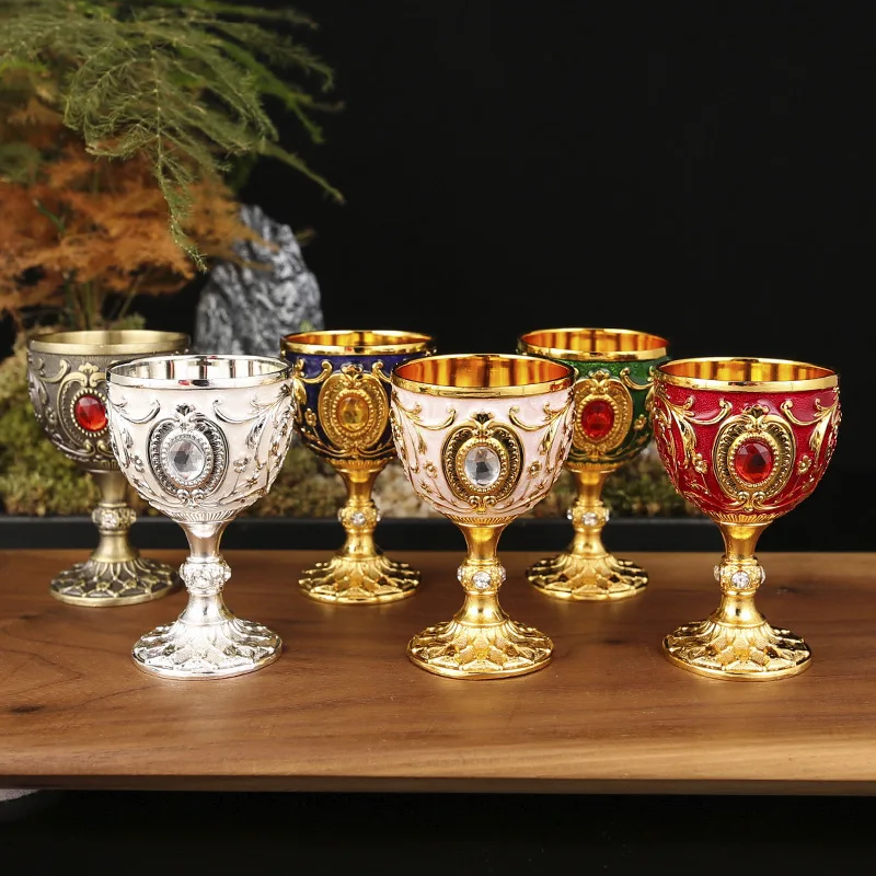 Tall wine glass Golden cup Banquet small wine glass Tea water supply cup Holy water cup Wine set Decorative ornament