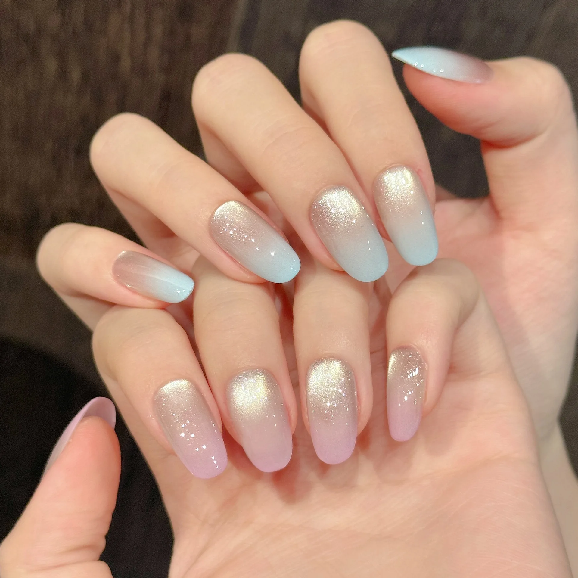 10pcs Colorful Handmade False Nails Art Wearable Glitter Cat's Eye Press on Nails Tips Sequin Design Mid-length Oval Fake Nail