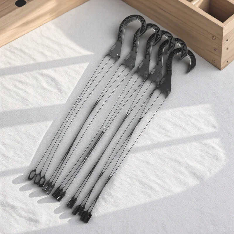 

5Pcs Hanging Planter Hooks Strong Load Bearing Flowerpot Hangers for Shelves Living Room Bedroom Terrace Garden Decoration