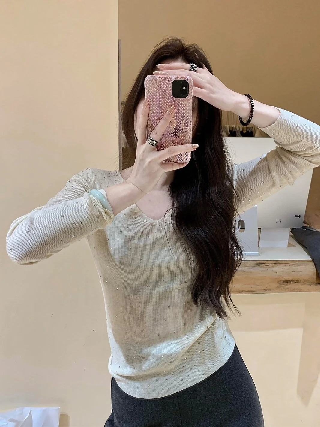 

Thickened Flashy Sparkling Knitted Base Shirt Women's Inner Wear Autumn Winter Unique Shiny Top Korean Style Slim Fit Long Sl...