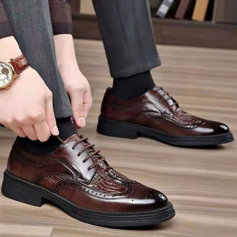 

New Brand Vintage Fashion Men Shoes Formal Dress Casual Leather Shoes Handmade Men Brogue Shoes Genuine Leather Oxfords