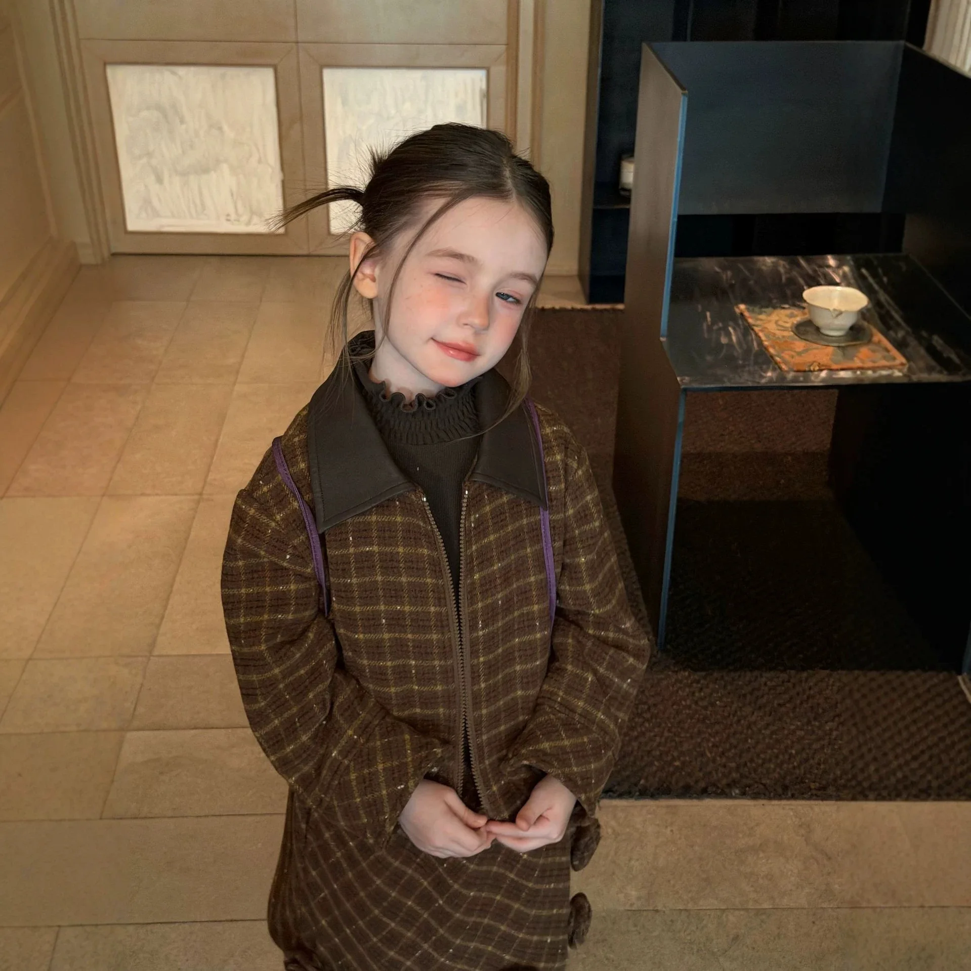 Girls' Retro Academy Style Plaid Set 2026 Autumn New Children's Stylish Turn-down Collar Coat Three Dimensional Flower Skirt