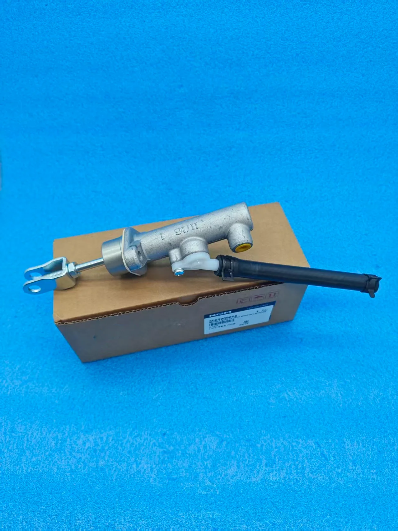 

Clutch Master Cylinder Module For Ssangyong Kyron Actyon 3050009002=3050009006